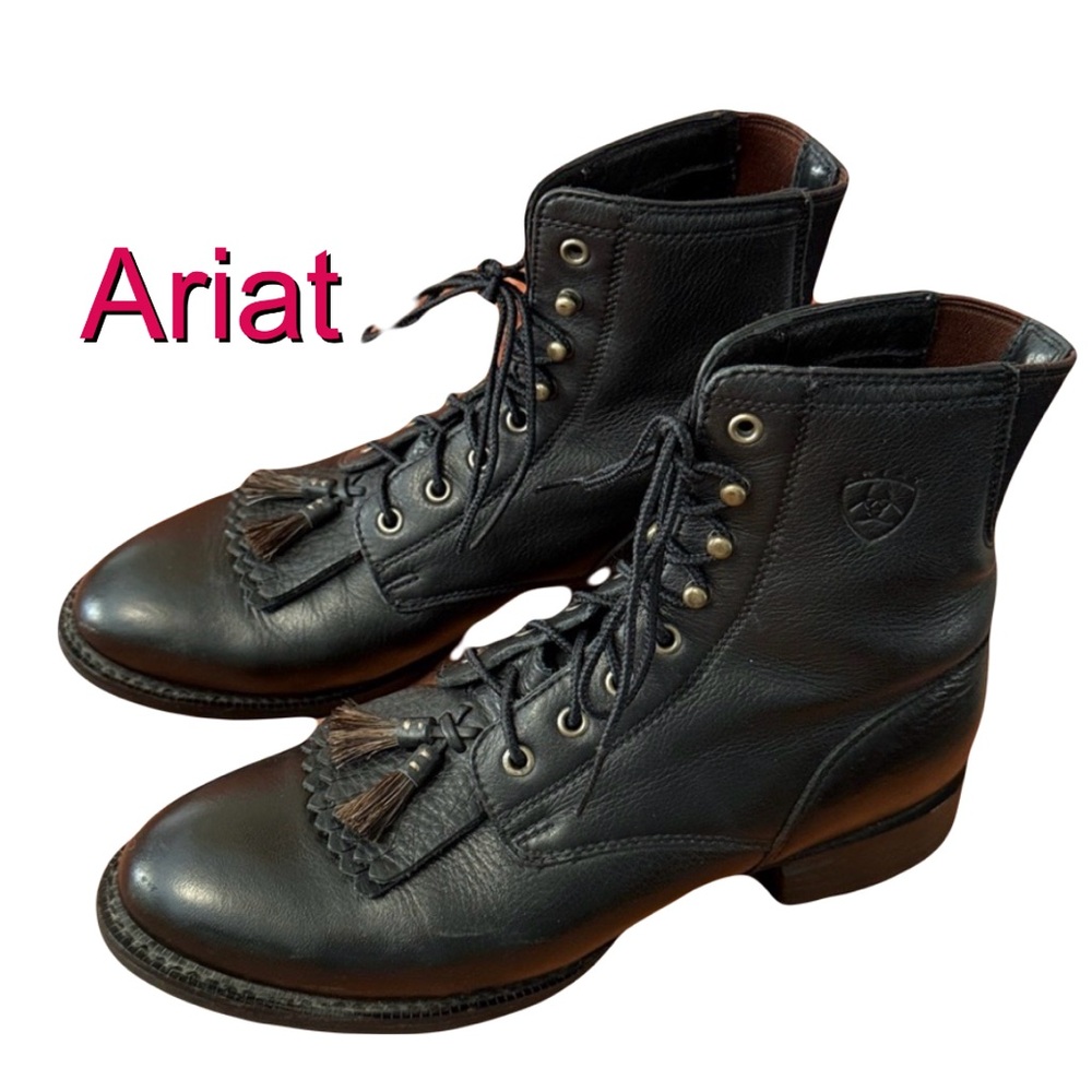 Ariat Lace Up Cowboy Boots with Horse Hair Tassels 8.5B medium width